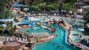 Magnificent Camping Les Sables 3 bedrooms