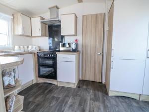 St Michaels and Browns Caravan Park - 236