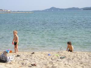 Apartments with parking space Sveti Filip i Jakov, Biograd - 25177