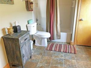 Cottage at Storm Mountain #5