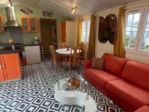 Mobil home avec jacuzzi et terrasse - 4 pers. - API-1-52-2022