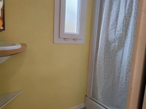Mobil home avec terrasse - 3 pers. - API-1-52-2036