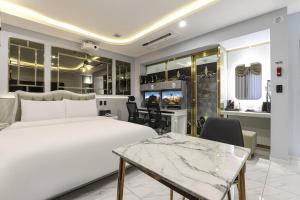 Hotel Felice Dongchon Amusement park