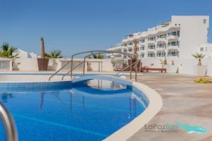 Beautiful apartment ideal for couples beach view