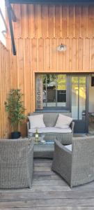 The perfect getaway an intimate retreat in a modern house