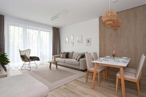 Platán Residence Apartman with lakeview