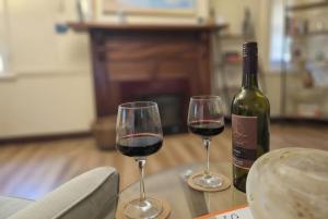 Dromana Coastal Escape - Walk to Beach & Shops - Luxe 4BR Family Retreat - Games Room