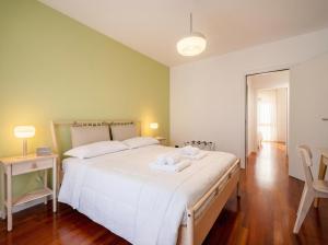 Casa Diletta - Charming Stay with Private Balconies