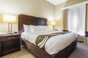 Quality Suites Graham - Burlington South