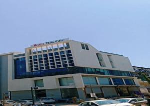 hotel mon ville alkapuri