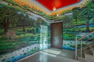 Artistic Luxury 3 Bedroom Apartment