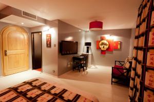 Château de la Falque, The Originals Relais