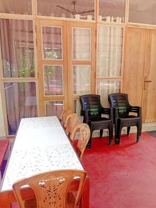Pini Villa