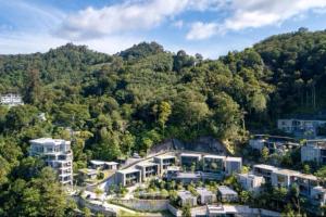 Villa P11 2 BR in The Woods Kamala