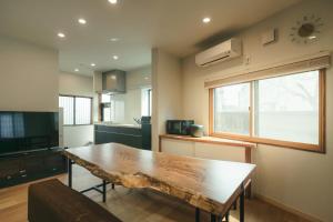 Kamakura Suzune - Japanese Modern Entire Home - Enoden View