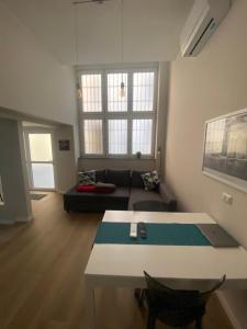 LOFT 11 - Bocconi Fondazione Prada Porta Romana