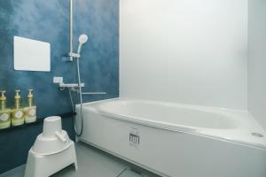 Kamakura Suzune - Japanese Modern Entire Home - Enoden View