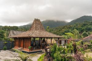 Munduk Seming Cottages