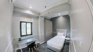 The Ancestry Suites