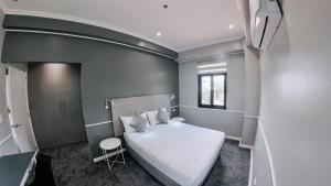 The Ancestry Suites