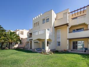 Lovely Apartment near Seabeach