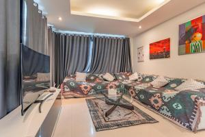 Thai Home INS-style pool Villa 3BR near Hollywood