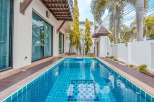 Thai Home INS-style pool Villa 3BR near Hollywood