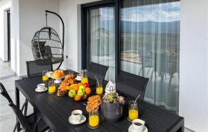 Lovely Home In Hrvace With House A Panoramic View