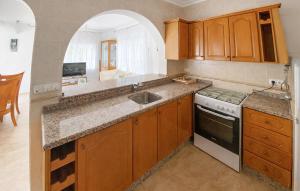 Lovely Home In Pinar De Campoverde