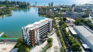 ANGSANA Oceanview apartments with jacuzzi in Laguna area