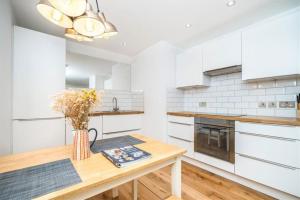 Cozy and modern apartment in central London