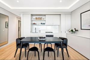 Stunning Beach Views, Skye Tamarama Bondi