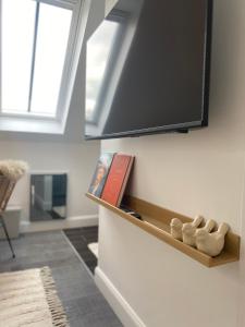 The Conservatory, a cosy private attic located central between Ghent Antwerp Brussels