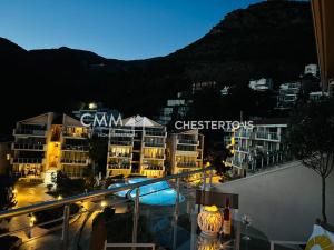 Charming Blue Horizon Apartment