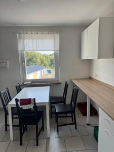 8-bed apartment