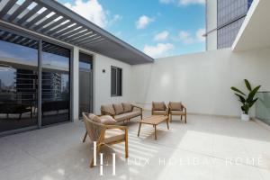 LUX The District One Lagoon View Townhouse
