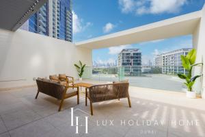 LUX The District One Lagoon View Townhouse