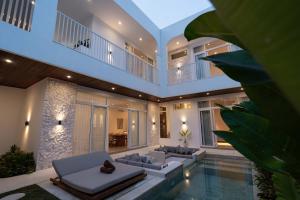 Heart of Bingin, 3BR Family Villa Navara