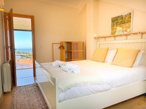 Between Sesimbra & Meco with Ocean View - No Parties Allowed
