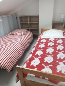 Maisonnette Les Mathes - piscine - Tennis - 4 pers