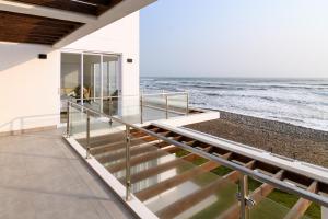 Beachfront Villa