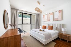 Brand New 2BR plus Study with Burj Khalifa View