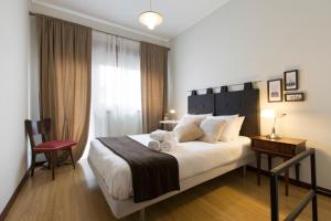 Spacious Bright Ap - no elevator