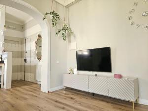 BONNIES HOME - a 150mt dalla Stazione del treno e dal Museo della Ceramica