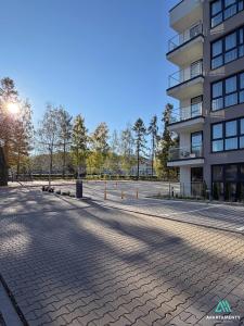 NOWE APARTAMENTY SZYNDZIELNIA 2 POKOJE & BALKON & PARKING & ROWEROWNIA WORKATION Home OFFICE - NAJLEPSZA BAZA WYPADOWA W BESKIDY