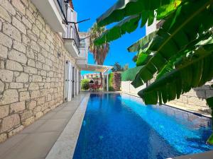 Evalacati-Villa Palma-Central villa with private pool and garden