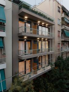 Eridanus Ceramis Suites