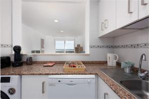 Los Hidalgos Seaview Pool and relax