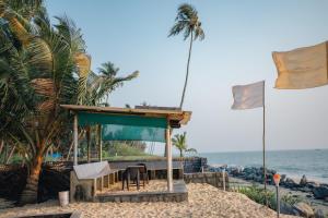 Nexus Homestay - Beach Faced Cottage B