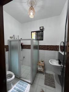 Siquijor Hilltop House Near Cambugahay Falls